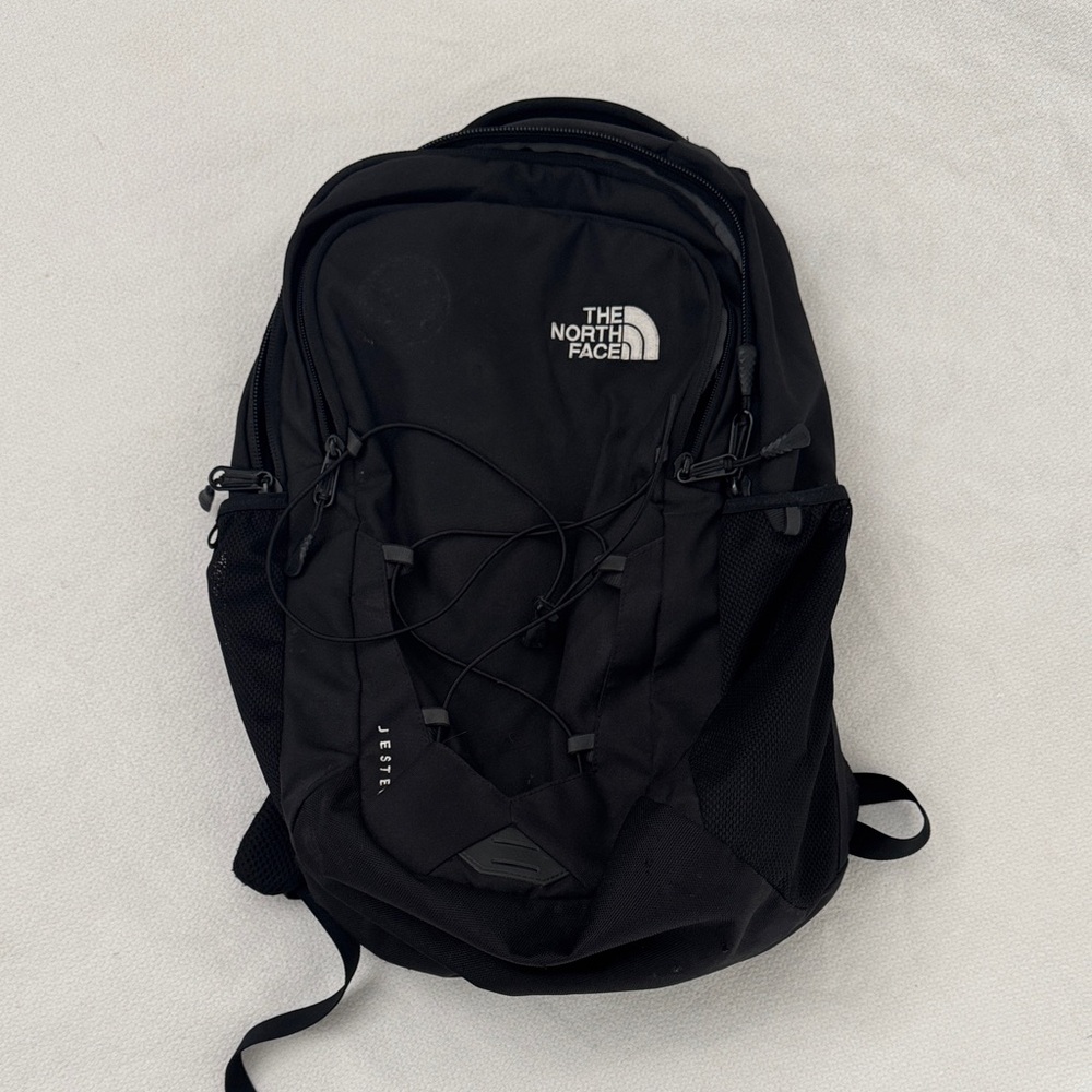 The North Face Men's Jet Black Backpack